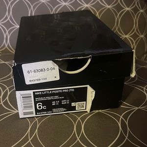 Nike little Posite  Pro size 6c